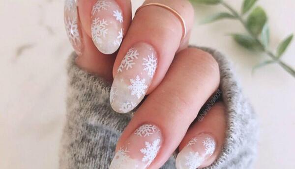 عکس کاشت ناخن با ژلیش