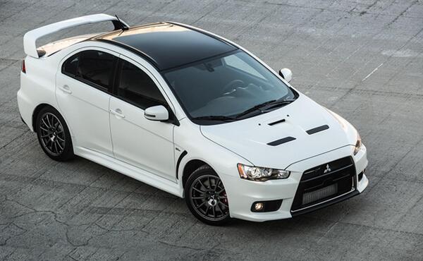 عکس ماشین mitsubishi lancer