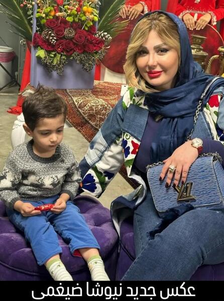 عکس نیوشا ضیغمی در کودکی