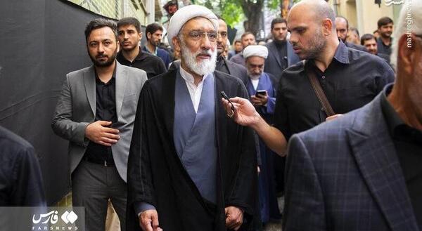 عکس مراسم خاکسپاری صانعی