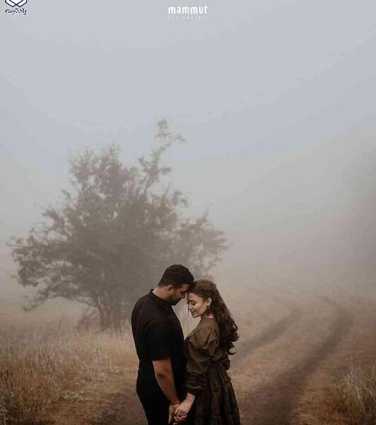 ژست عکس دونفره بله برون