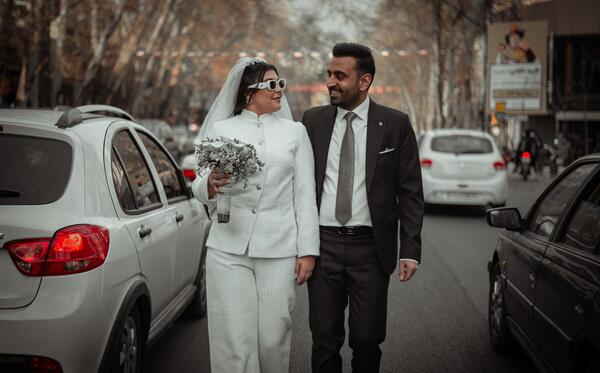 ژست عکس دونفره بله برون