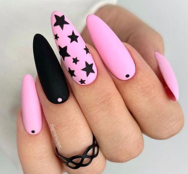 عکس ژلیش ناخن بلک پینک