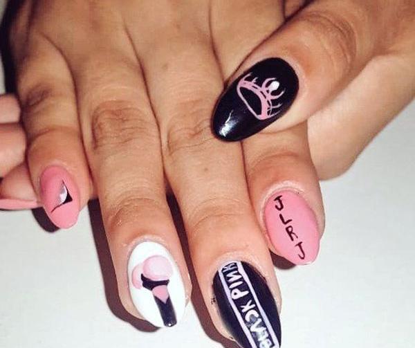 عکس ژلیش ناخن بلک پینک