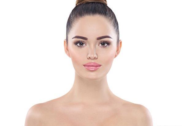 عکس چشم دختر بدون ارایش