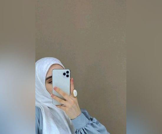 عکس دختر با حجاب متوسط