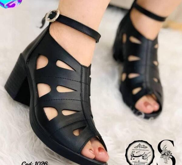 عکس صندل و کفش
