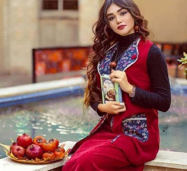 عکس یلدایی دخترانه