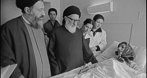 عکس آیت الله طالقانی در مجلس