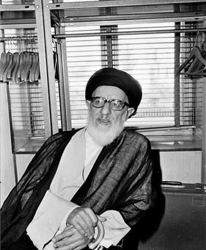 عکس آیت الله طالقانی در مجلس