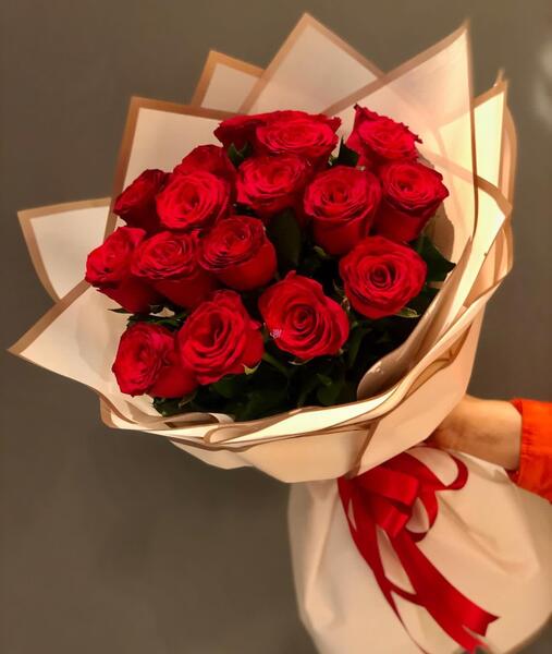 عکس گل رز قرمز دسته گل