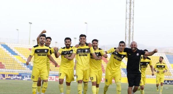 عکس پویا سیف پناهی