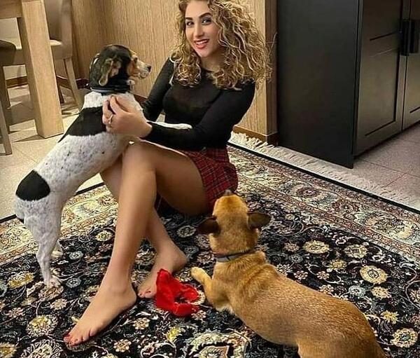 عکس ناهید لیان مجری شبکه سه