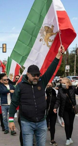 عکس برزو ارجمند و خواهرش بهار