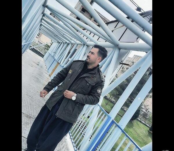 عکس روح الله عزیزی