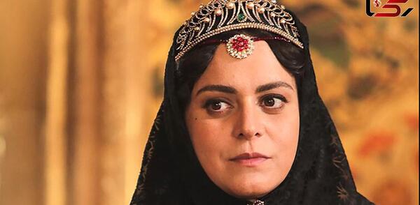 عکس پای غزل شاکری