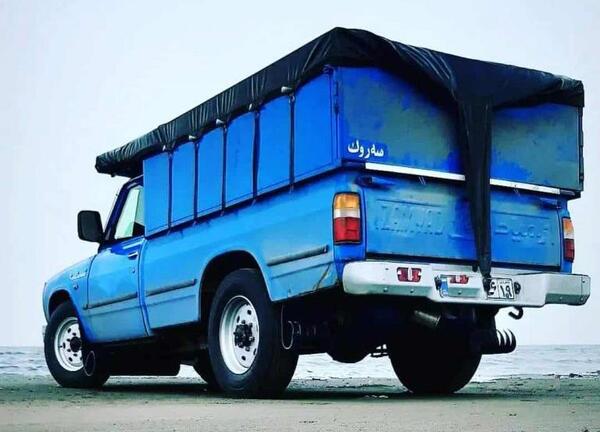 عکس پشت نیسان اسپرت
