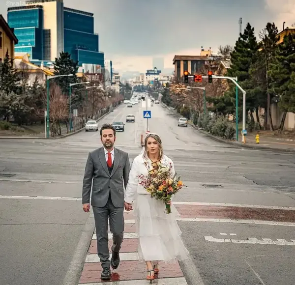 عکس عروسی رزی و جیمین