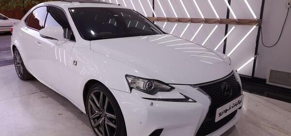 عکس ماشین لکسوس is 250 fsport