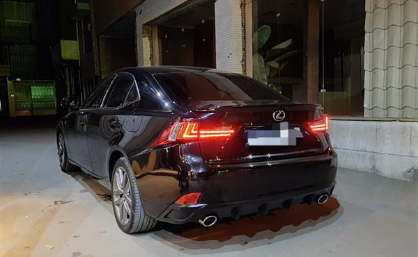 عکس ماشین لکسوس is 250 fsport