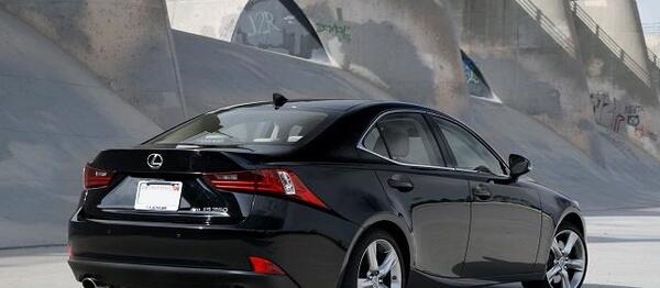 عکس ماشین لکسوس is 250 fsport
