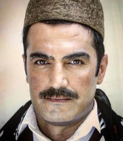 عکس کوروش سلیمانی در بچه مهندس
