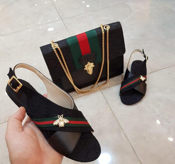 عکس ست لباس کفش مجلسی دخترانه