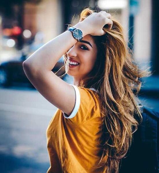 ژست عکس شاخ دخترانه