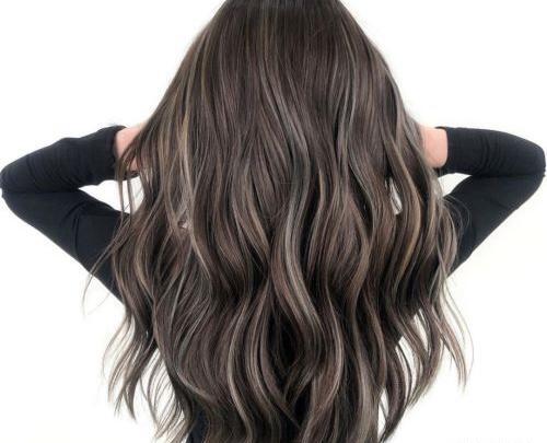 عکس رنگ مو هایلایت تیره