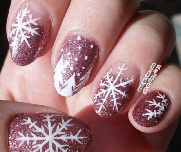 عکس طراحی برف روی ناخن