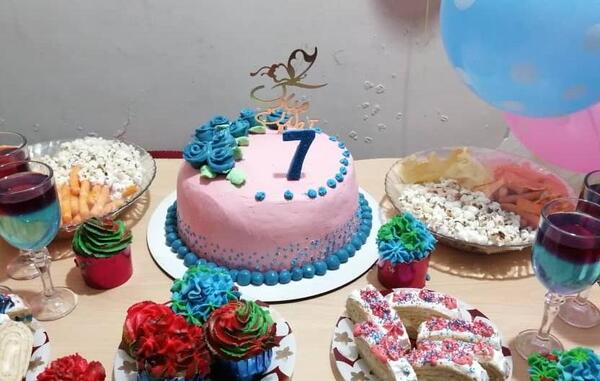 عکس کیک تولد خودم
