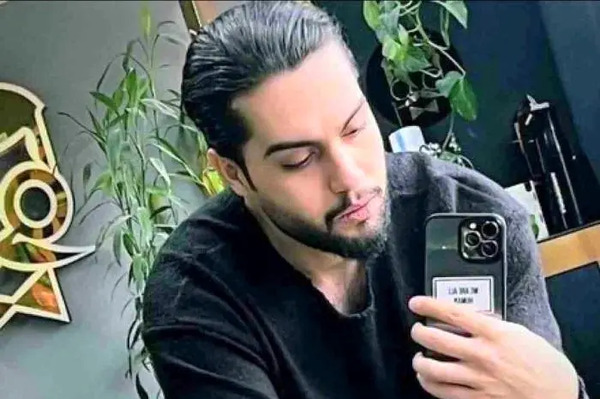 عکس سلفی حامیم