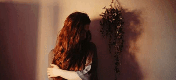 عکس ایده عکاسی تولد بدون چهره