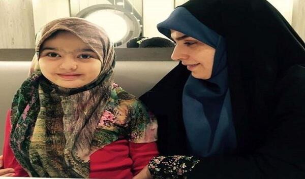 عکس مجری زن هواشناسی برزیل
