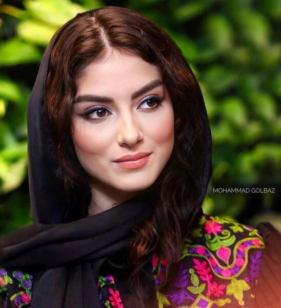 پردیس پورعابدینی عکس جدید