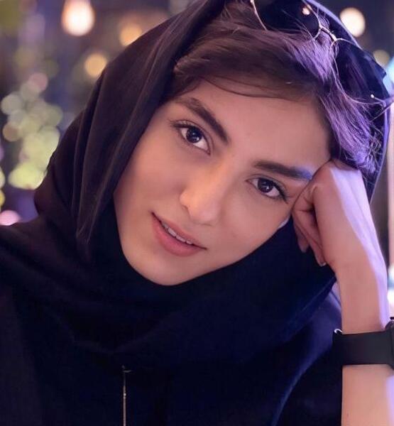پردیس پورعابدینی عکس جدید