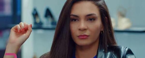 عکس زینب در سیب ممنوعه