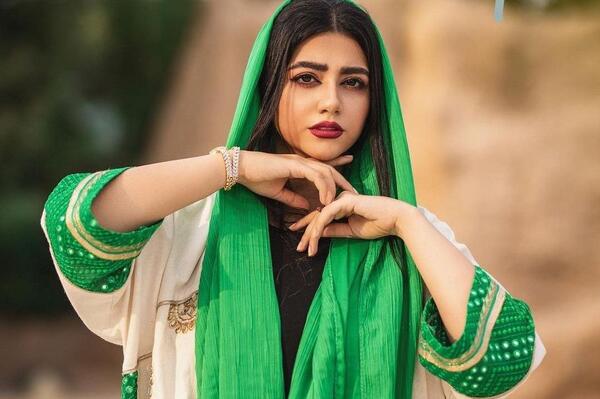 عکس سرنا امینی کجا زندگی میکند؟
