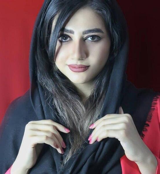 عکس سرنا امینی کجا زندگی میکند؟