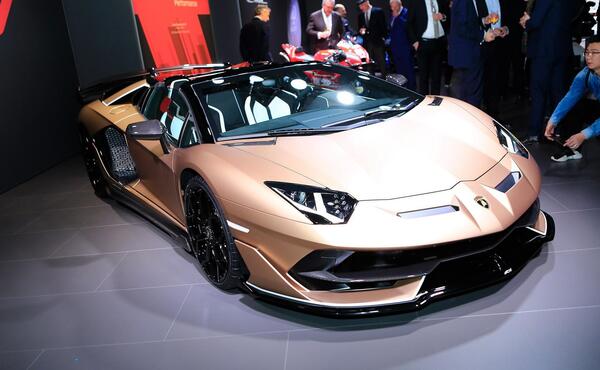 عکس لامبورگینی سقف باز
