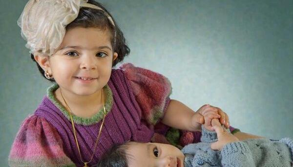 عکس خواهر برادری آتلیه