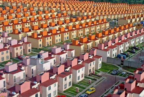عکس ساختمان فانتزی