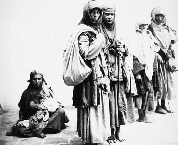 عکس مسخره زنان قاجار