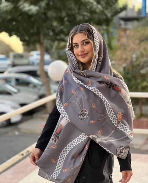 عکس شال طوسی رنگ