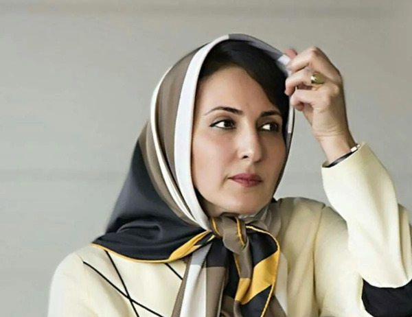 عکس فاطمه گودرزی با خانوادش