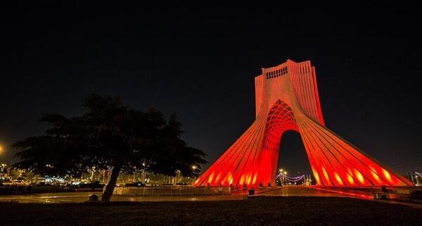 عکس منظره قرمز