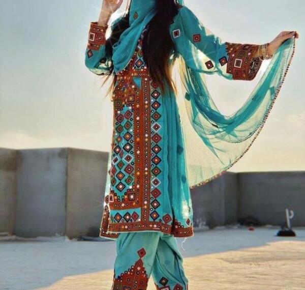 عکس لباس بلوچی