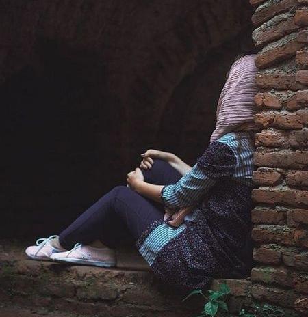 عکس با حجاب از پشت سر