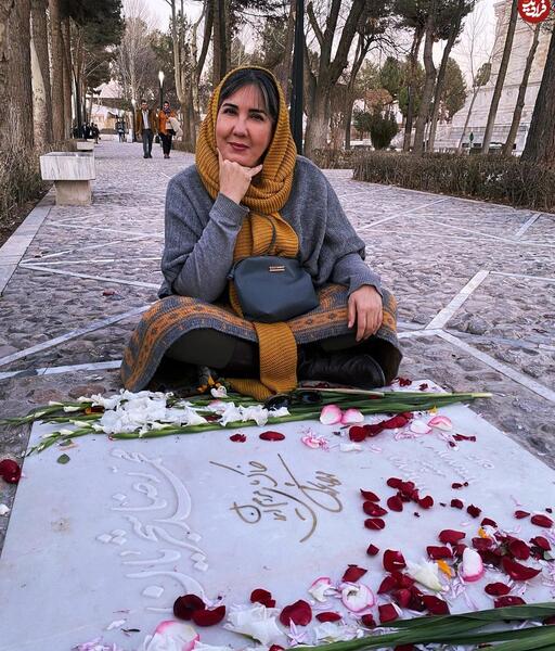 عکس مادر حبیب در لیسانسه ها