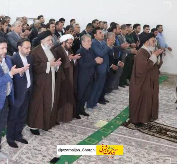 عکس رئیسی نماز